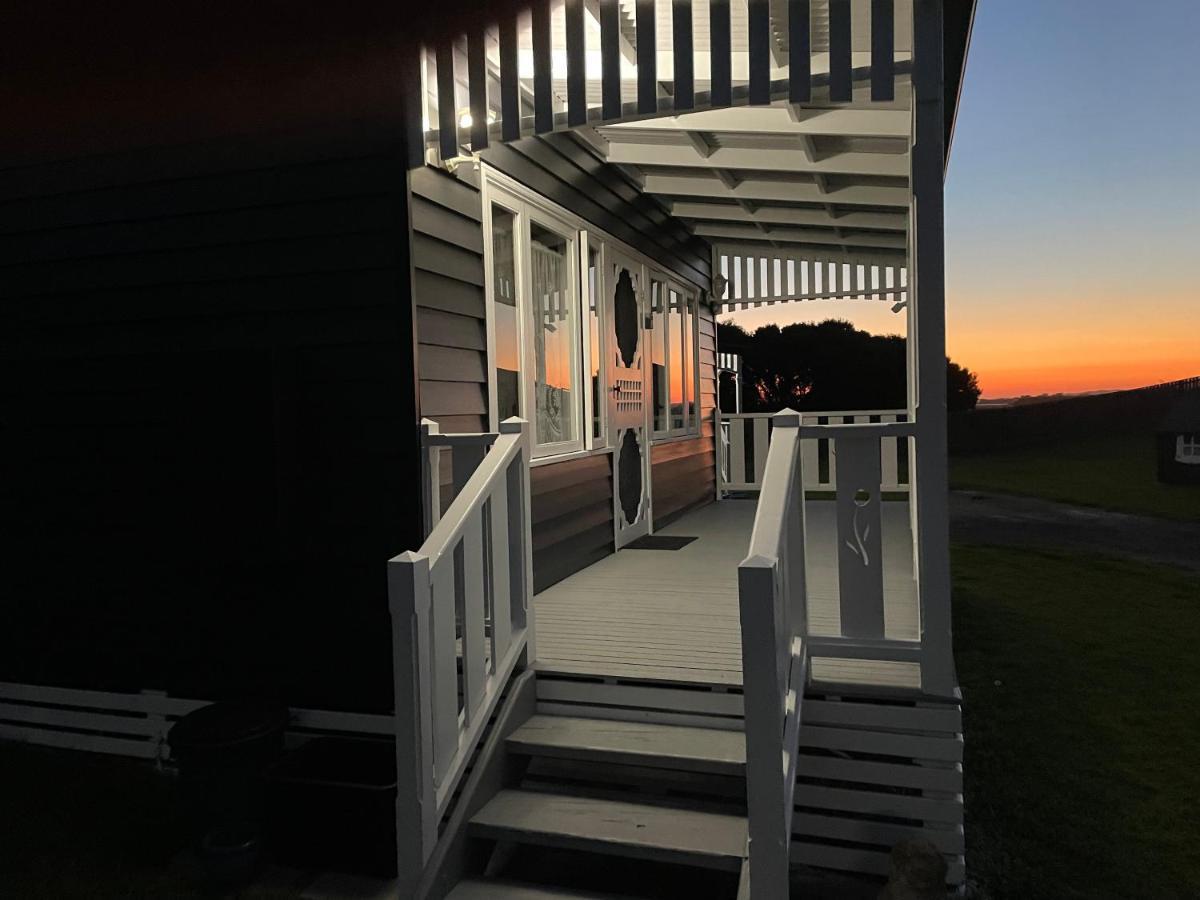 Nest - Charming, Comfortable Coastal Villa Port Fairy Luaran gambar